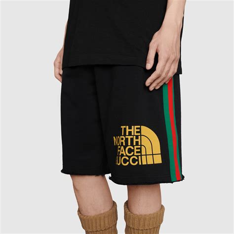 pantaloncini the north face gucci